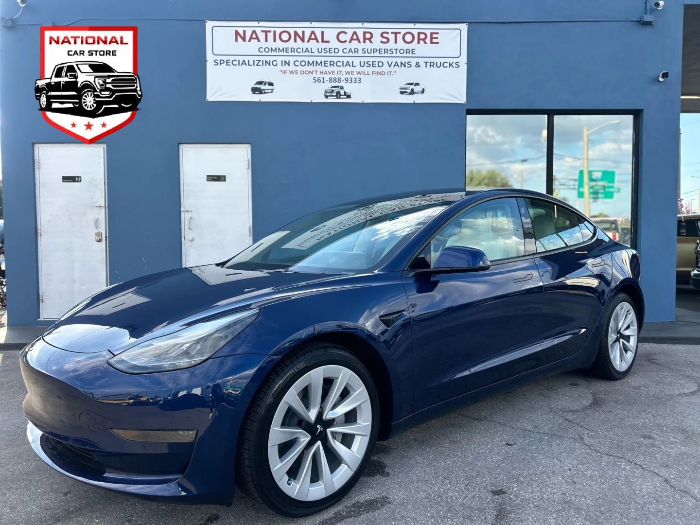 2023 TESLA Model 3