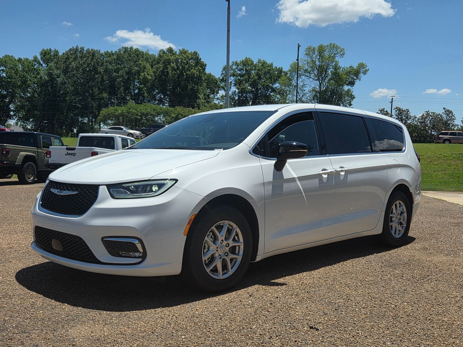 2026 CHRYSLER Pacifica