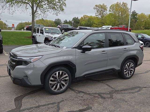2025 SUBARU Forester