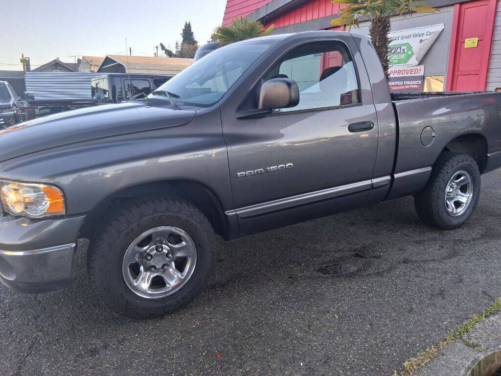 2004 DODGE Ram