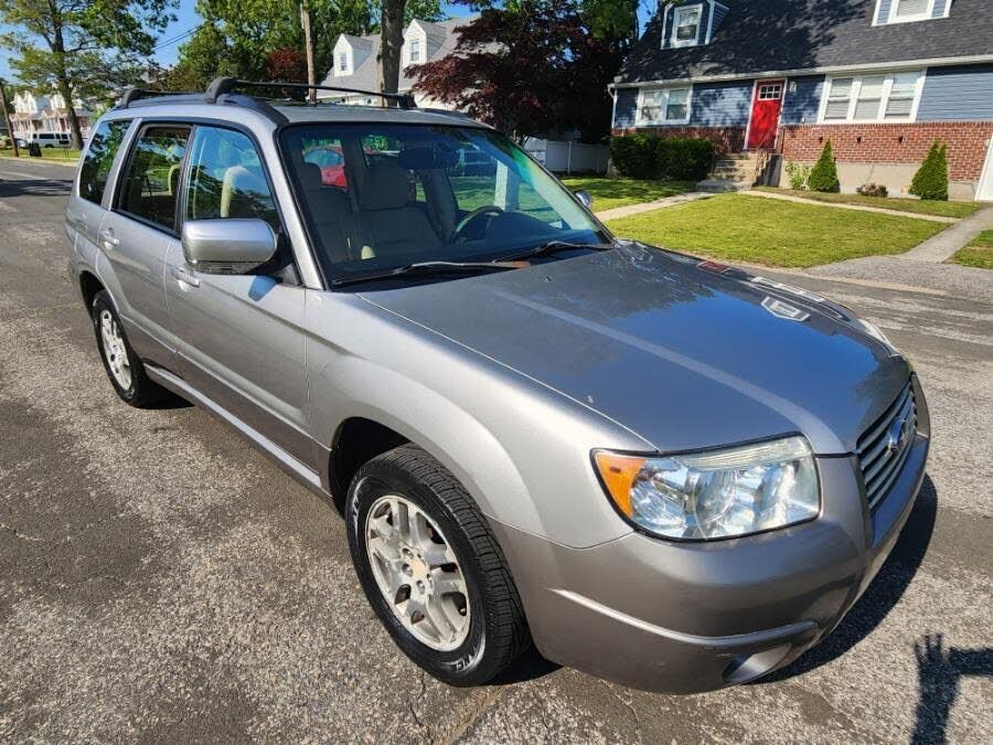 2006 SUBARU Forester