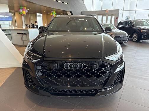 2026 AUDI RS Q8