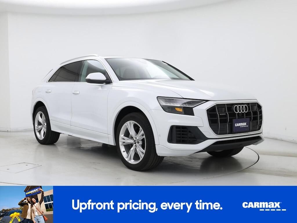2023 AUDI Q8