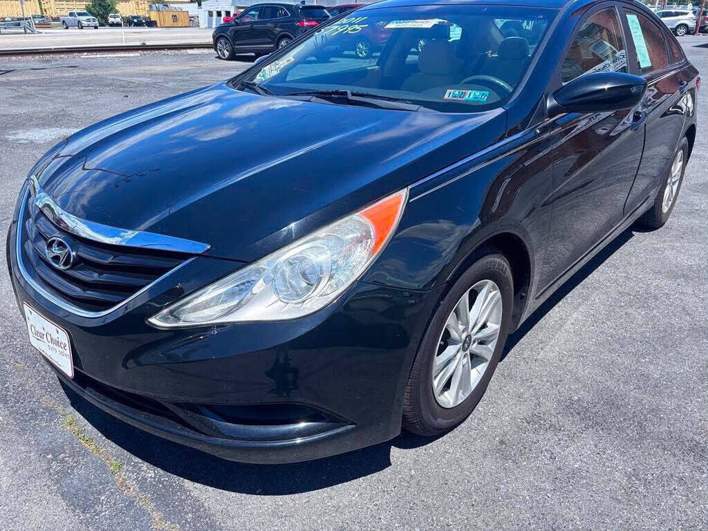 2011 HYUNDAI Sonata