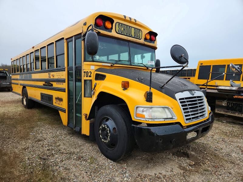 2009 BLUE BIRD BB Conventional