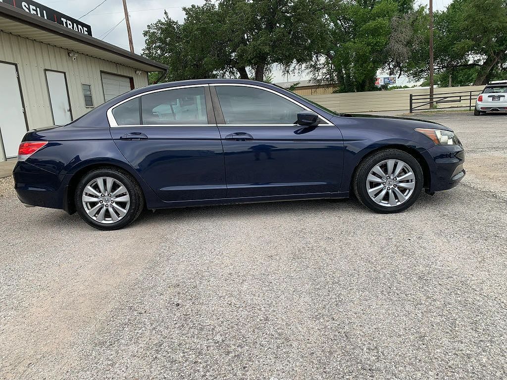 2011 HONDA Accord