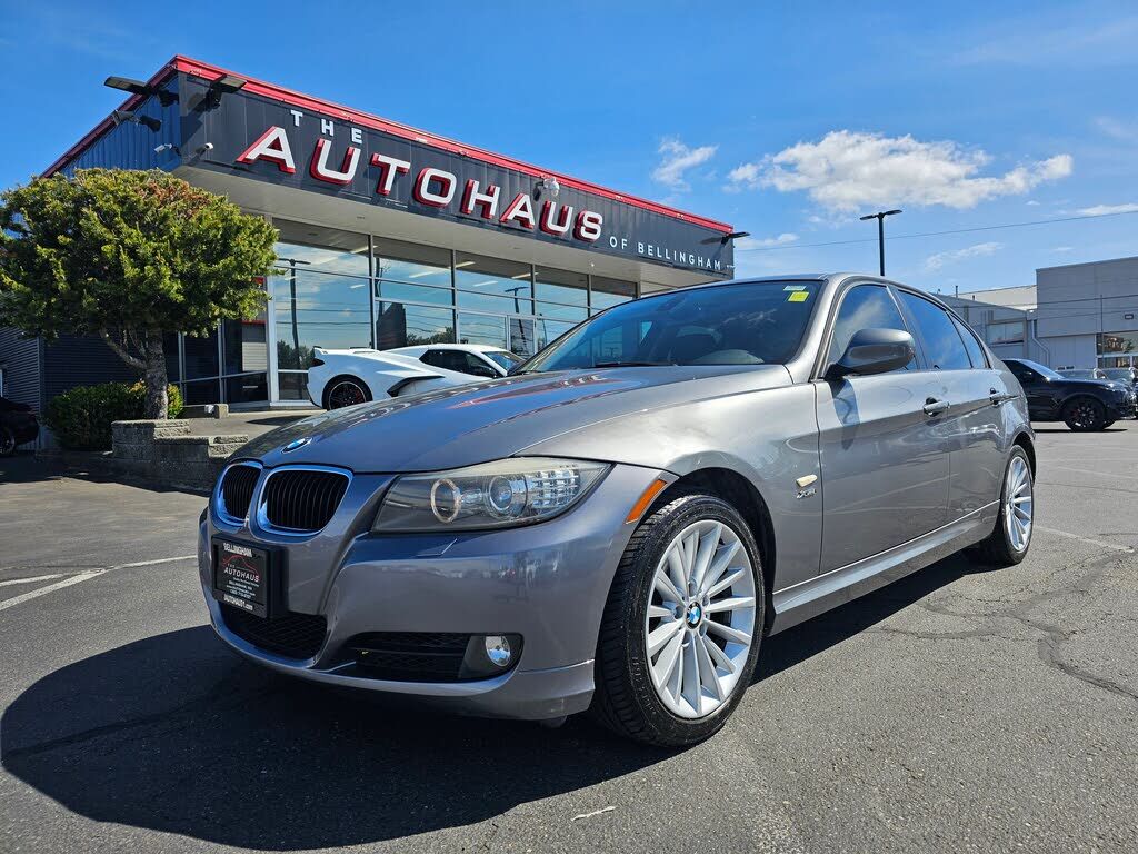 2011 BMW 3 Series