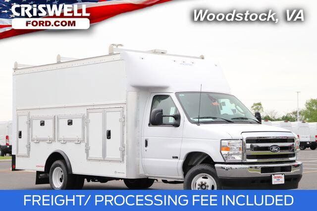 2027 FORD E-450