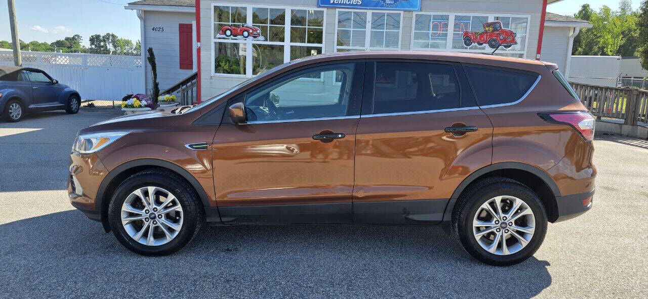 2017 FORD Escape
