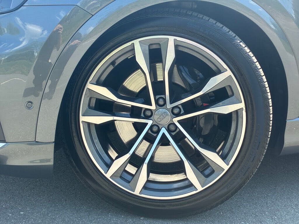 2021 Audi SQ8