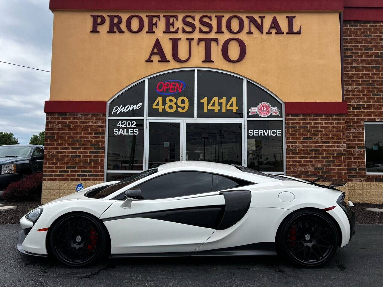 2016 MCLAREN 570S