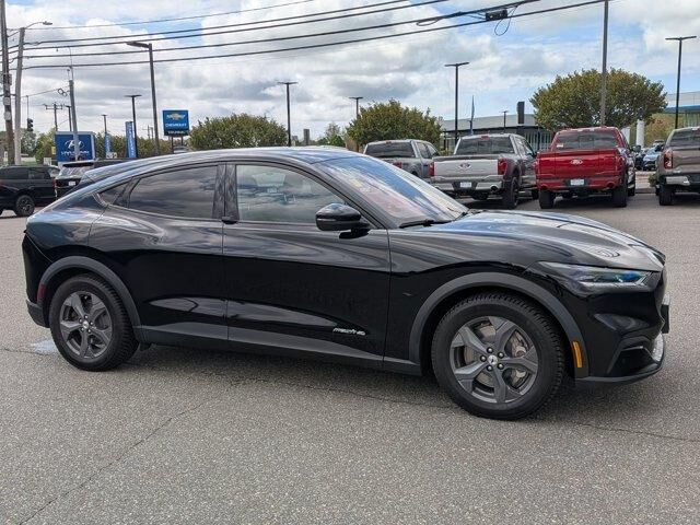 2021 FORD Mach-E