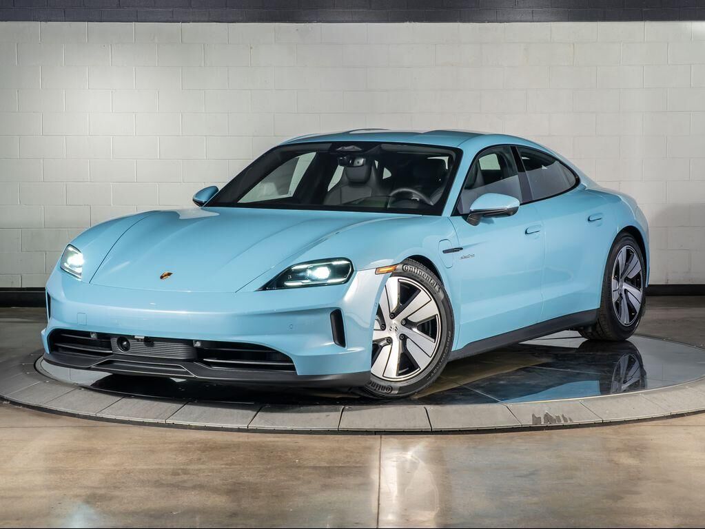 2026 PORSCHE Taycan