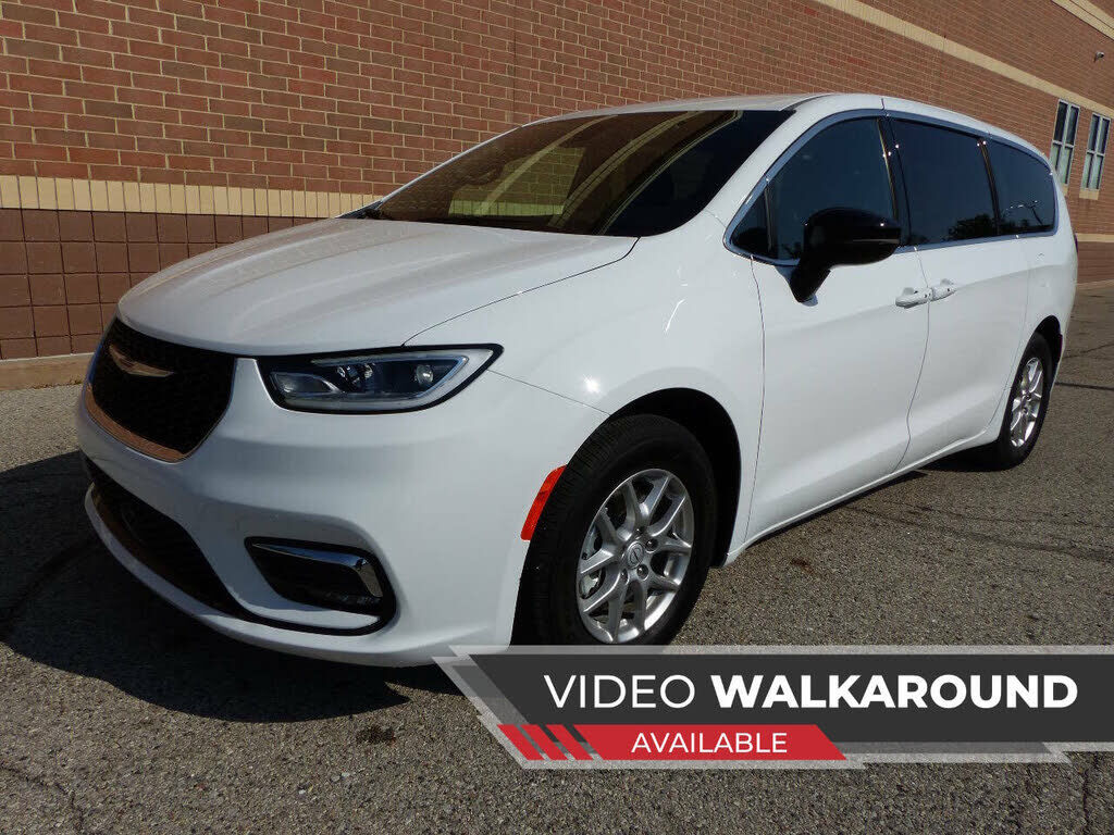 2026 CHRYSLER Pacifica
