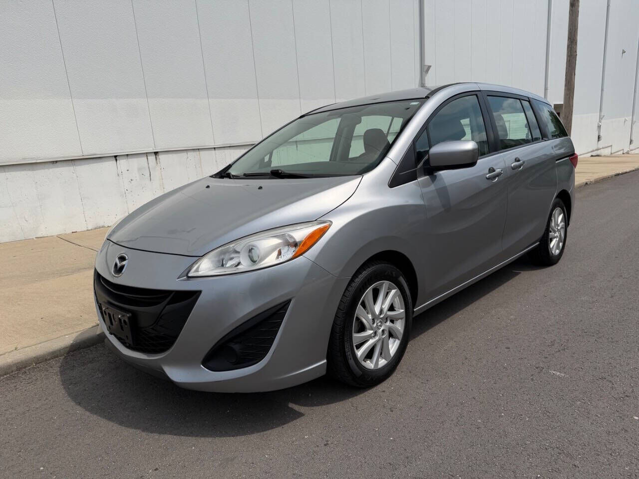 2012 MAZDA Mazda5