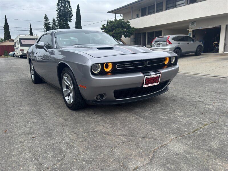 2017 DODGE Challenger