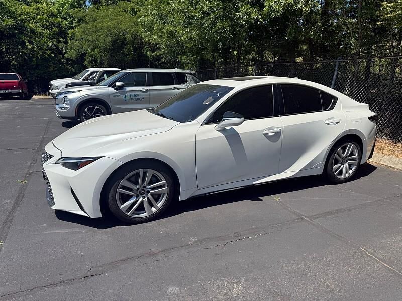 2023 Lexus IS