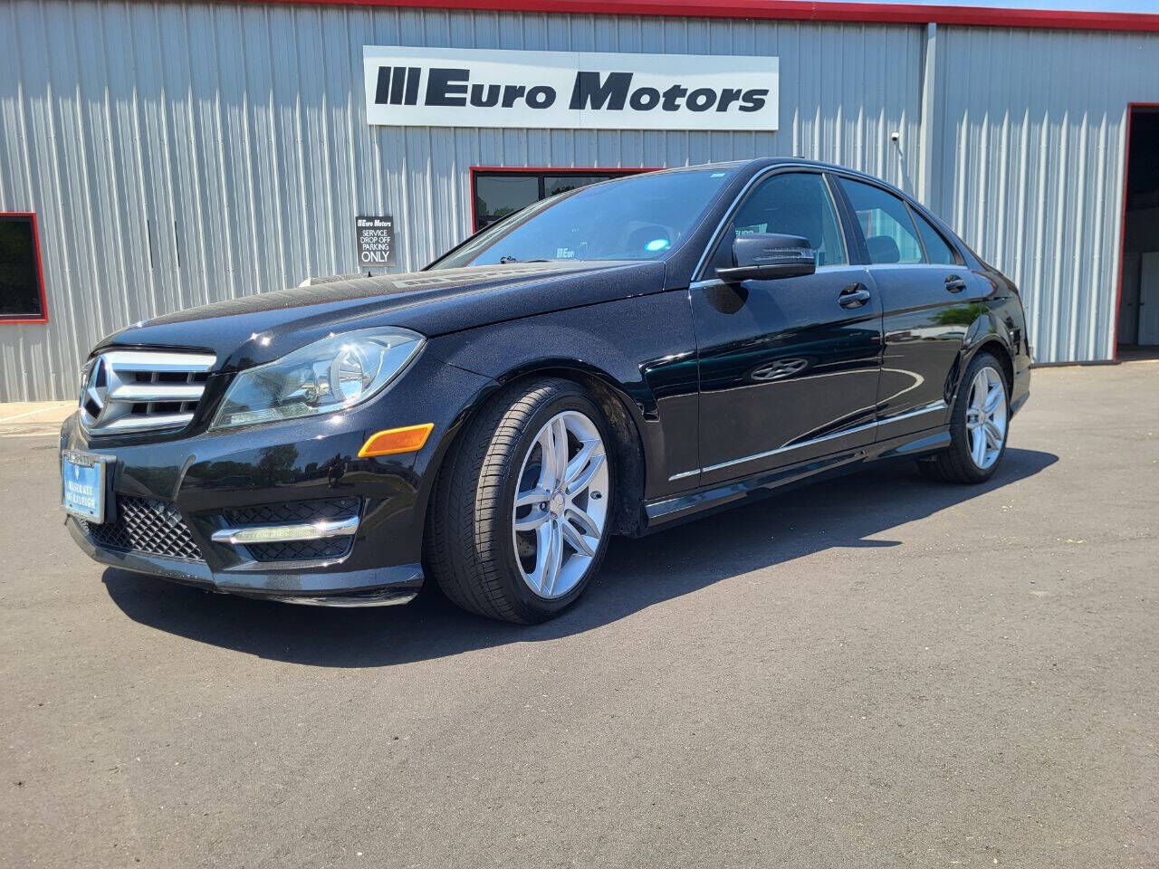 2012 MERCEDES-BENZ C-Class
