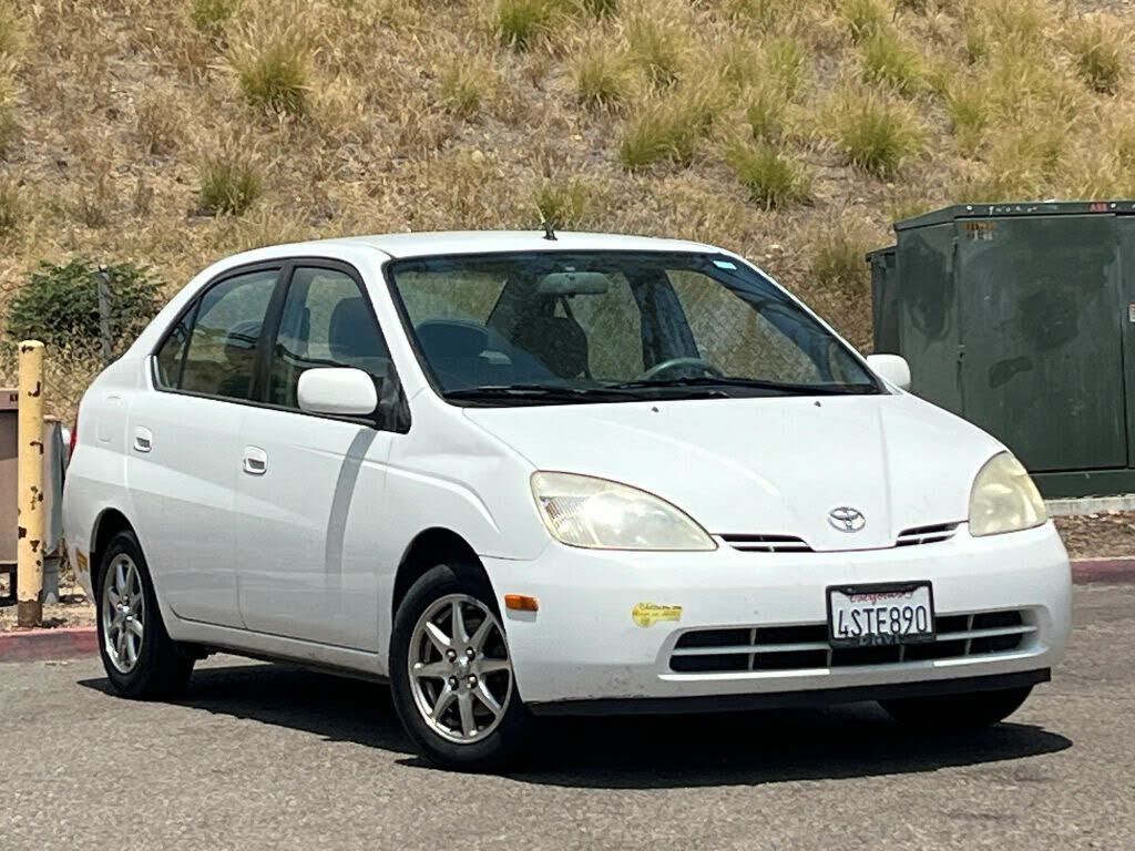 2001 TOYOTA PRIUS