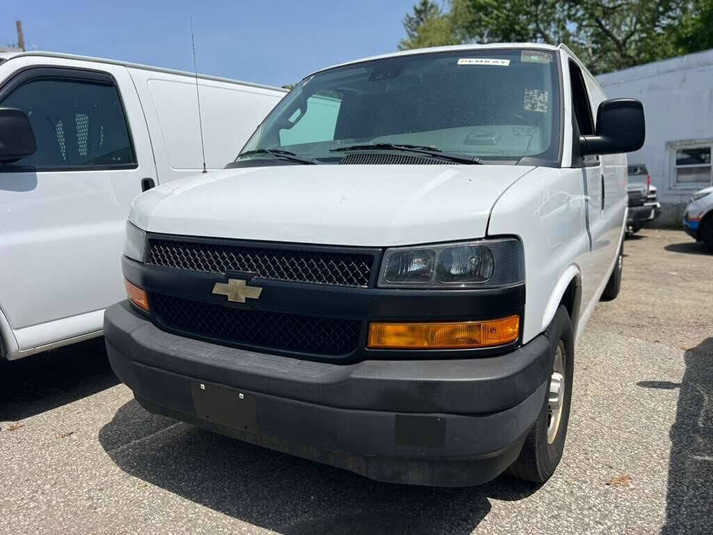 2019 CHEVROLET Express