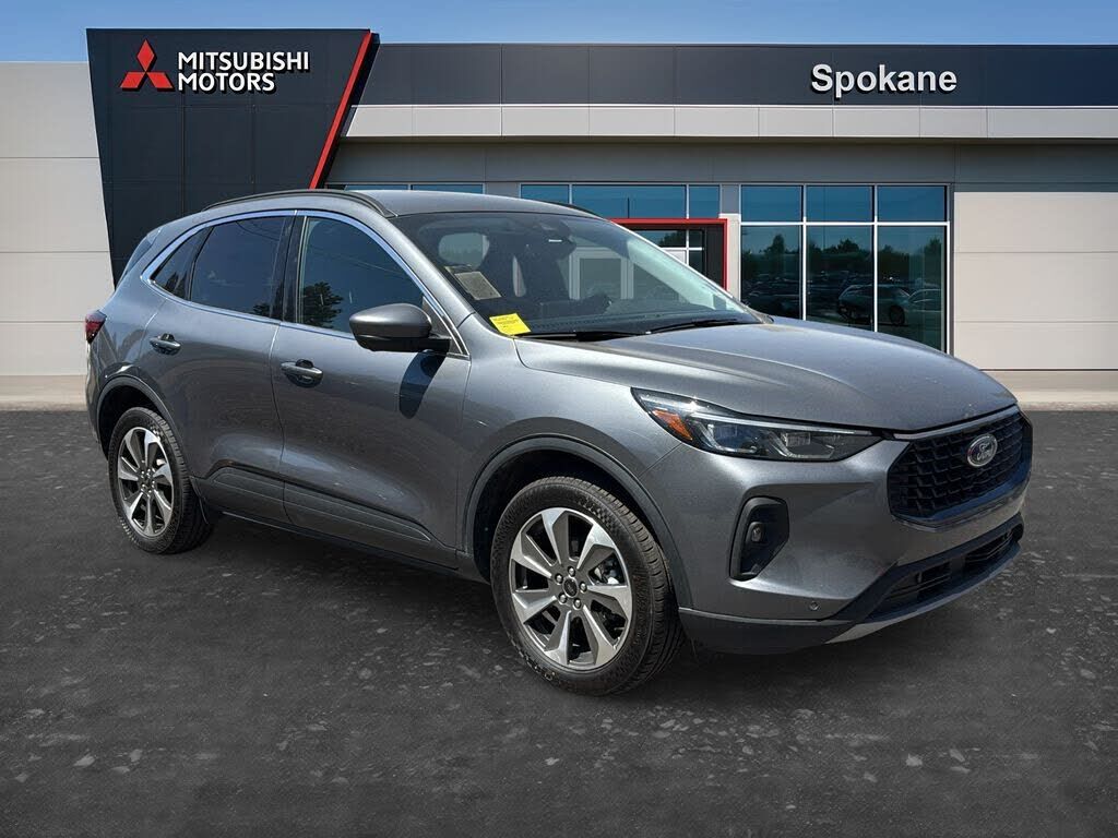 2024 FORD Escape