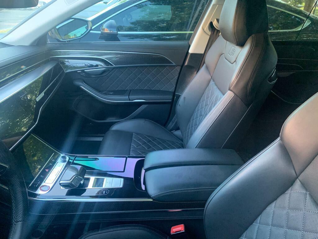 2023 Audi S8
