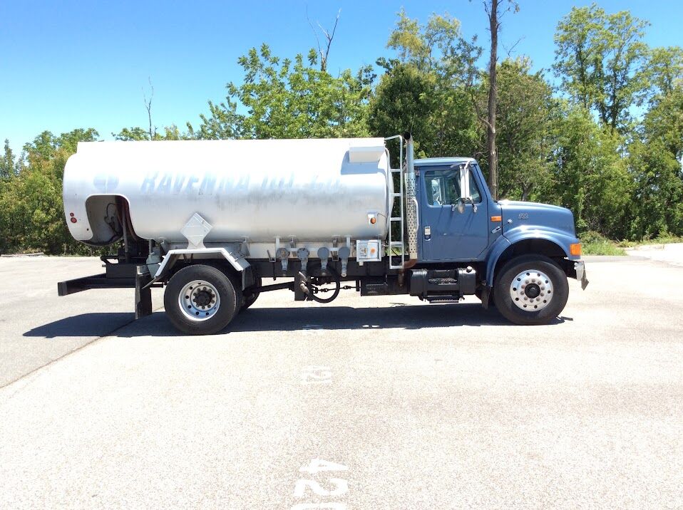 1998 INTERNATIONAL 4700