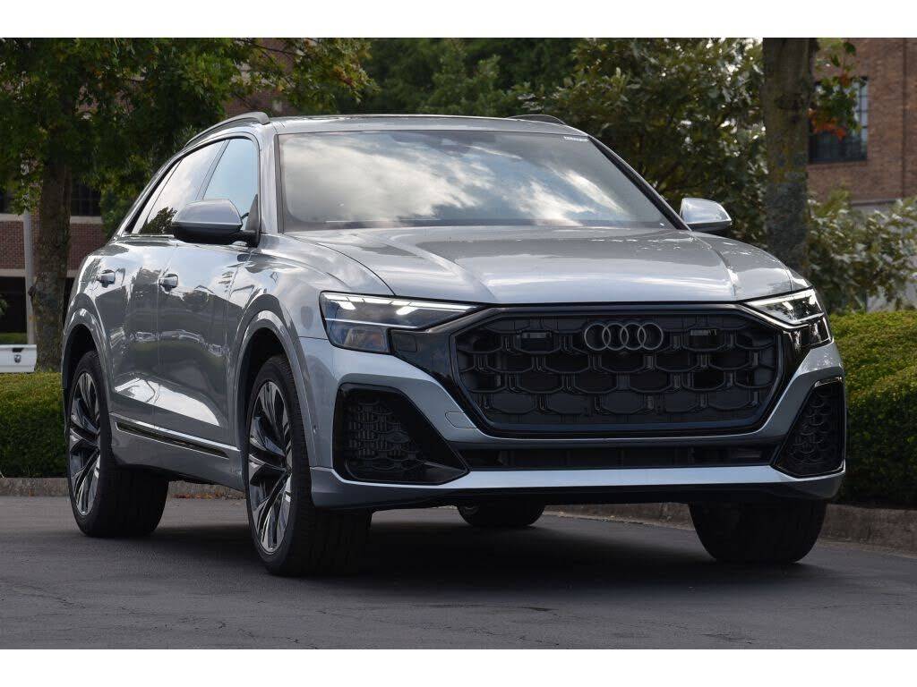 2025 Audi Q8