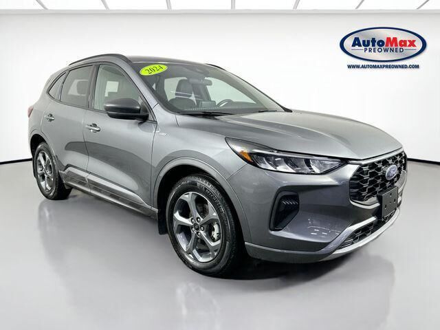 2024 FORD Escape