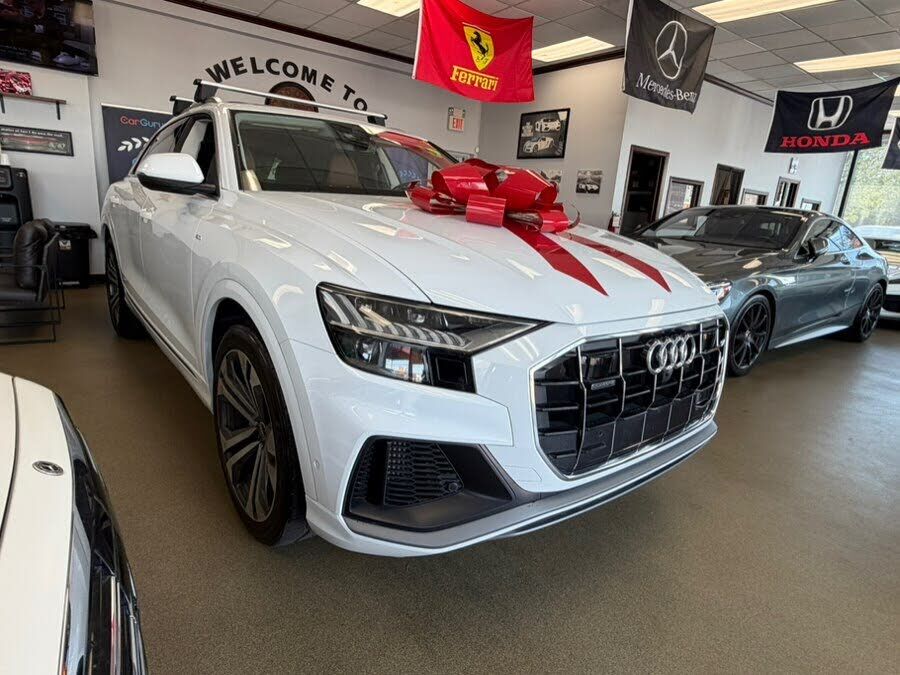 2021 Audi Q8