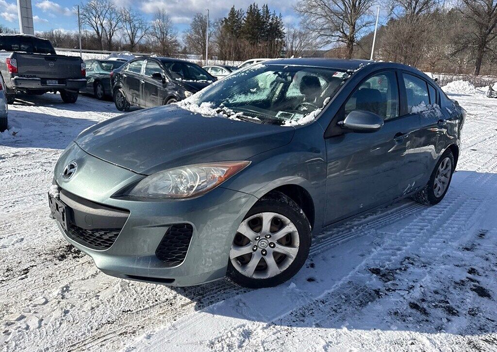 2012 MAZDA Mazda3