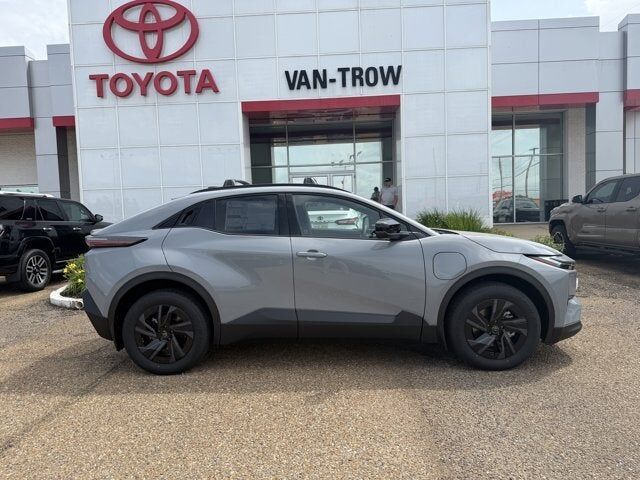 2026 TOYOTA C-HR