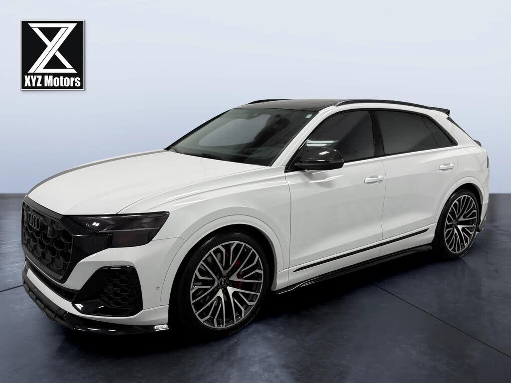 2024 AUDI SQ8
