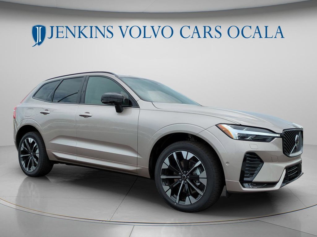 2026 VOLVO XC60