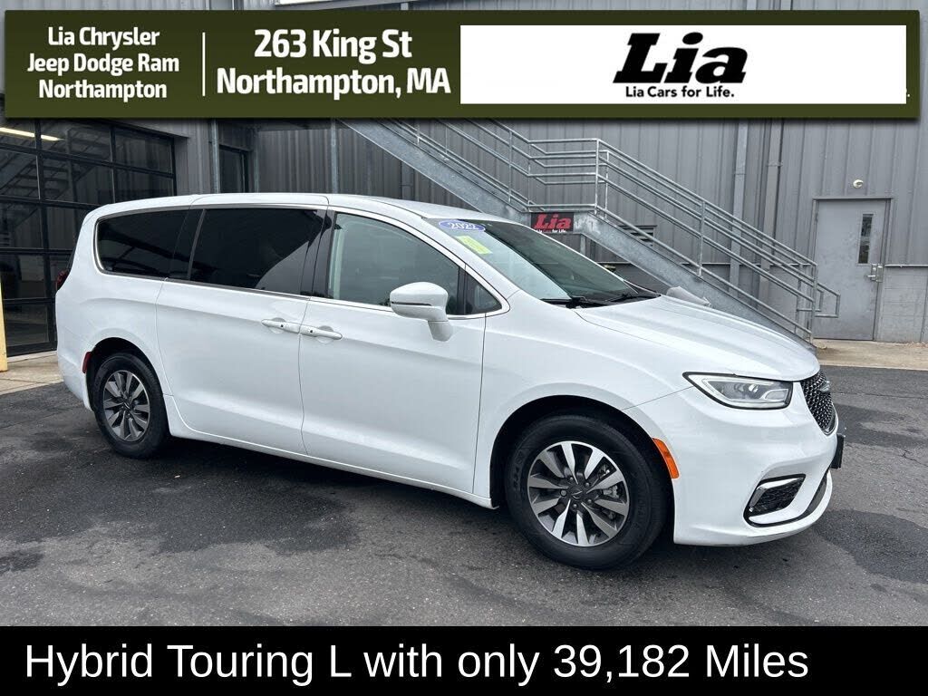 2022 CHRYSLER Pacifica