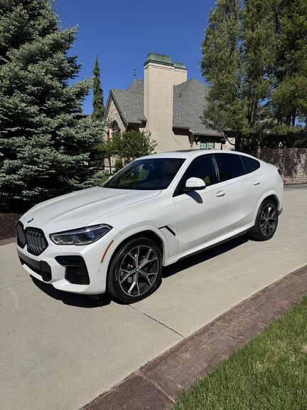 2022 BMW X6