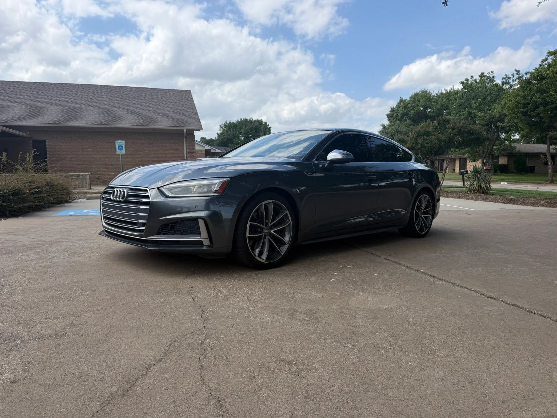 2018 AUDI S5