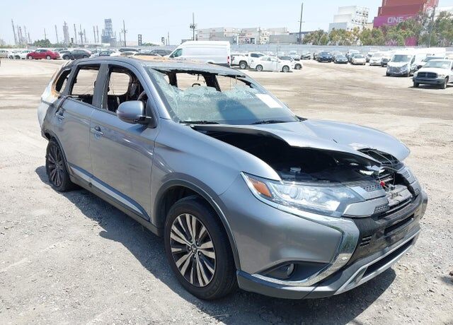 2019 MITSUBISHI Outlander