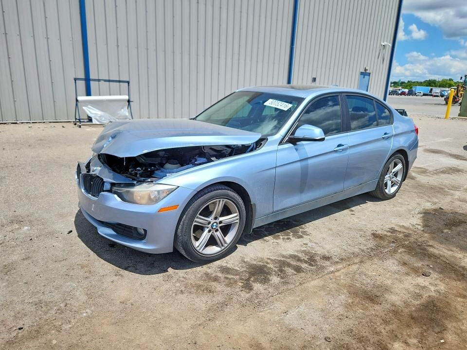 BMW 320i