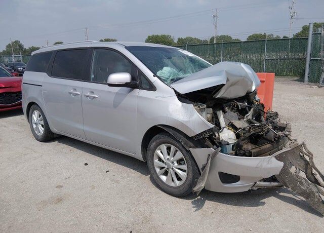 2016 KIA Sedona