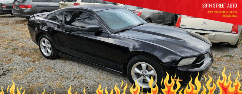 2011 FORD Mustang