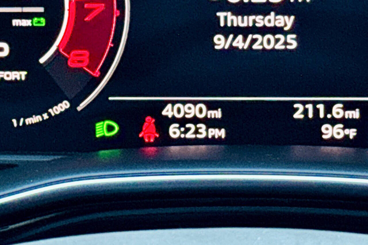 2025 Audi RS Q8