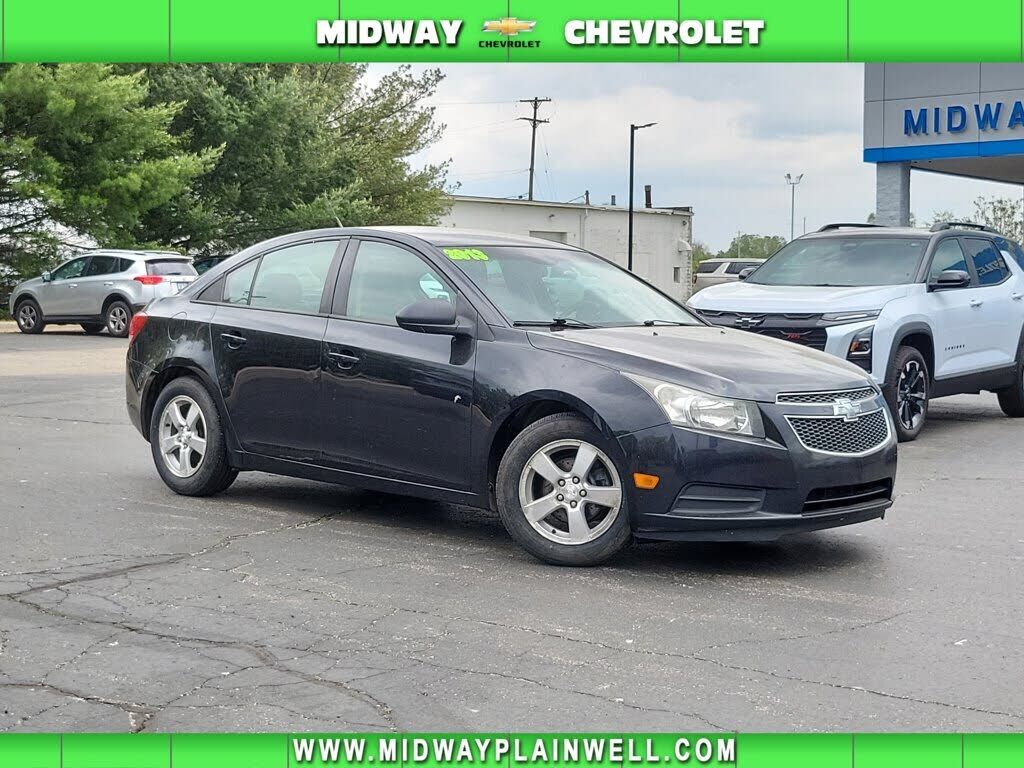 2013 CHEVROLET Cruze