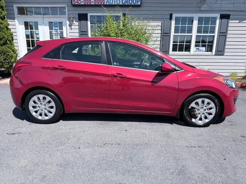 2017 HYUNDAI Elantra GT