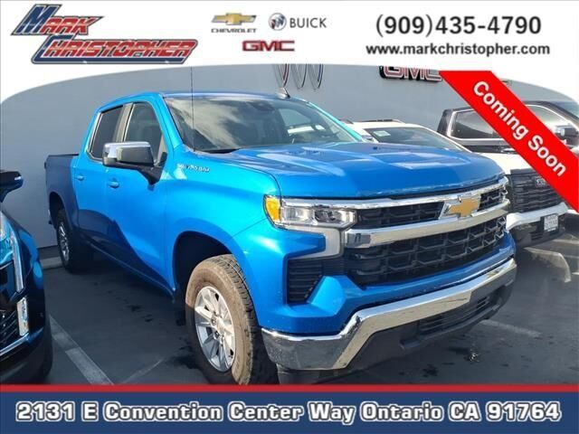 2025 CHEVROLET Silverado