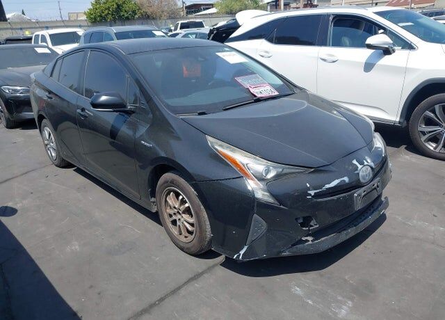 2017 TOYOTA PRIUS