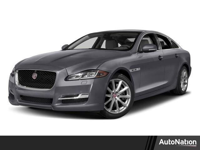 2017 JAGUAR XJ