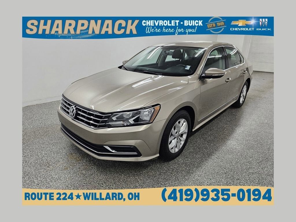 2016 VOLKSWAGEN Passat