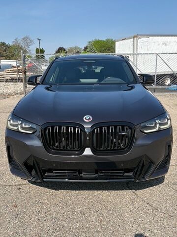 2023 BMW X4
