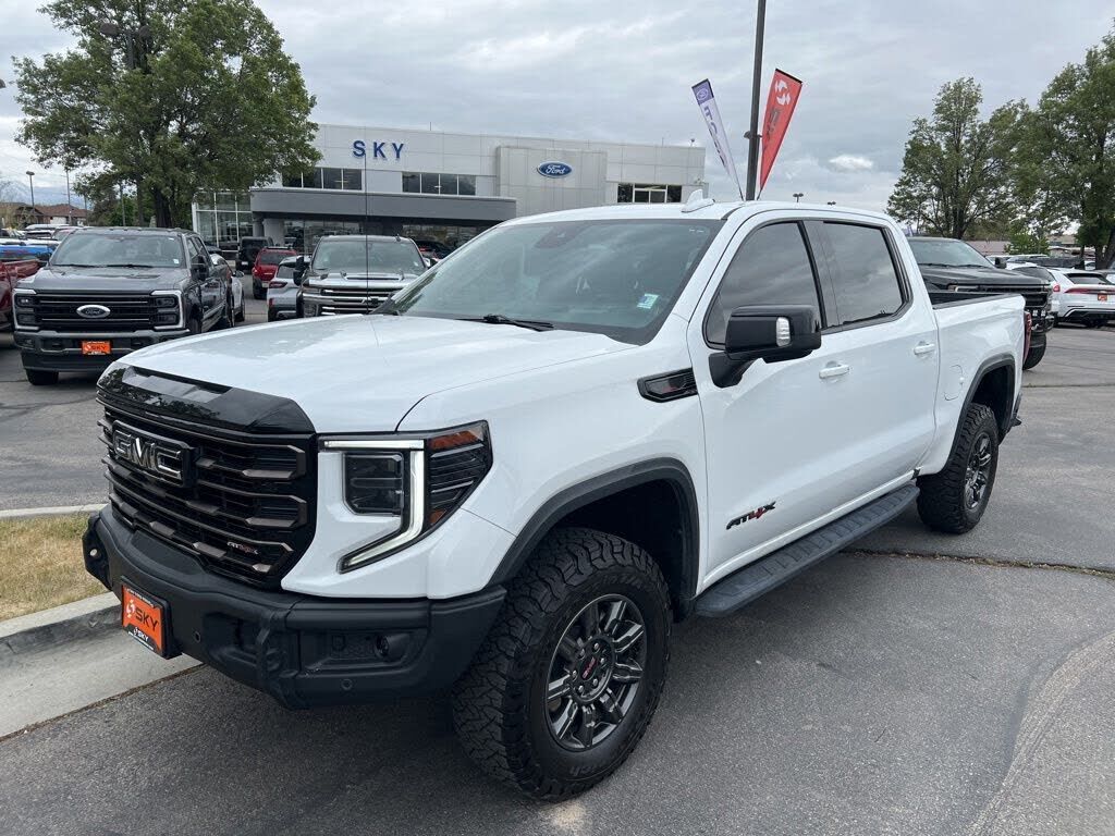 2024 GMC Sierra